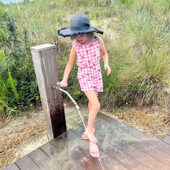 Meet your Posher, Pam - Picture 13 of 16